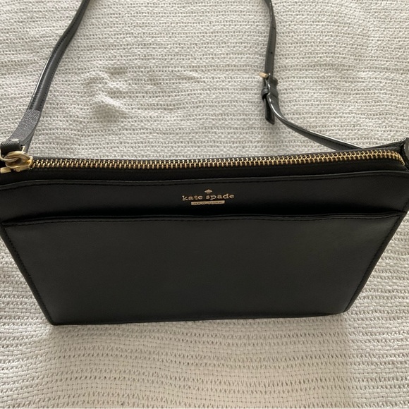 Kate Spade Black Crossbody Bag with Textured Finish - Picture 7 of 9
